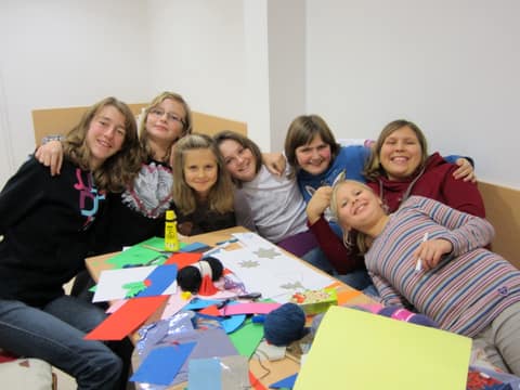 Delavnica izdelovanja voščilnic 2012 – fotografija 6