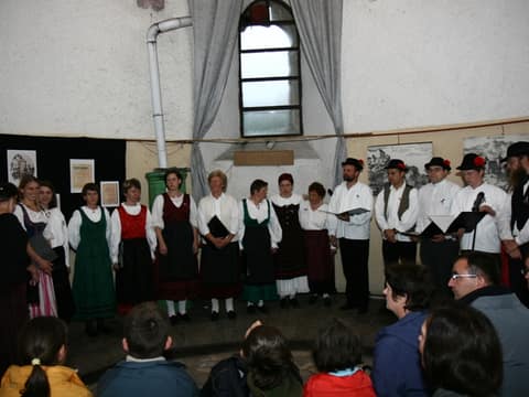 Ravbarjev večer 2008, DEŽ NAS NI PREGNAL. (Foto: Kolar Miro) – fotografija 9