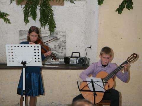 Ravbarjev večer 2010 5. Ravbarjev večer. In končno smo dočakali sonce. 🙂 – fotografija 4